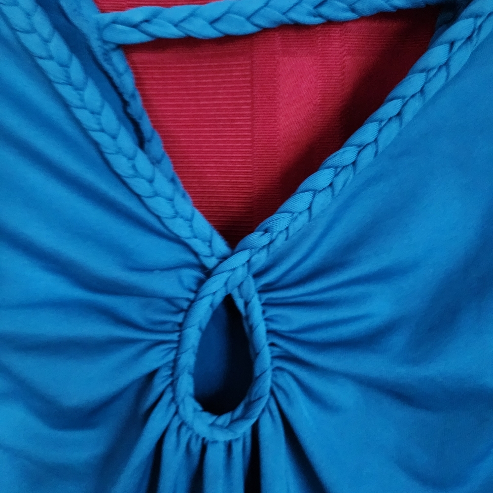 Plus Size Top - Picture 2 of 4
